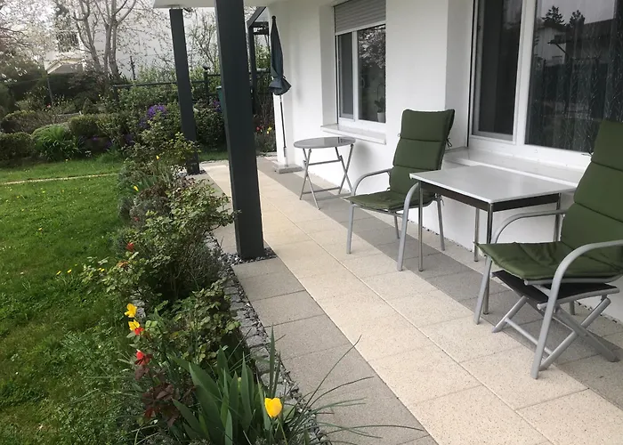 Lucy ツットリンゲン